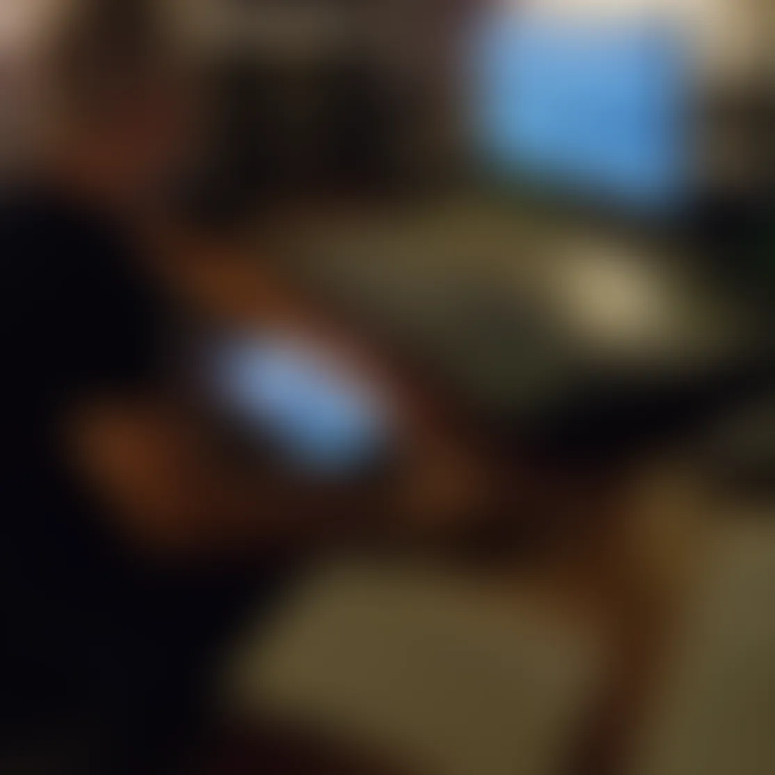 Mogens Binderup bag pulten